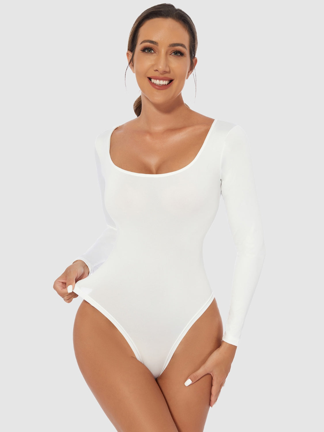 E-Classic Scoop Neck Long Sleeve Bodysuit