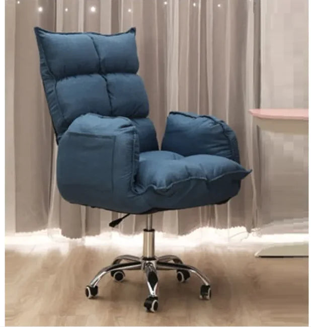 LuxeLoungeChair