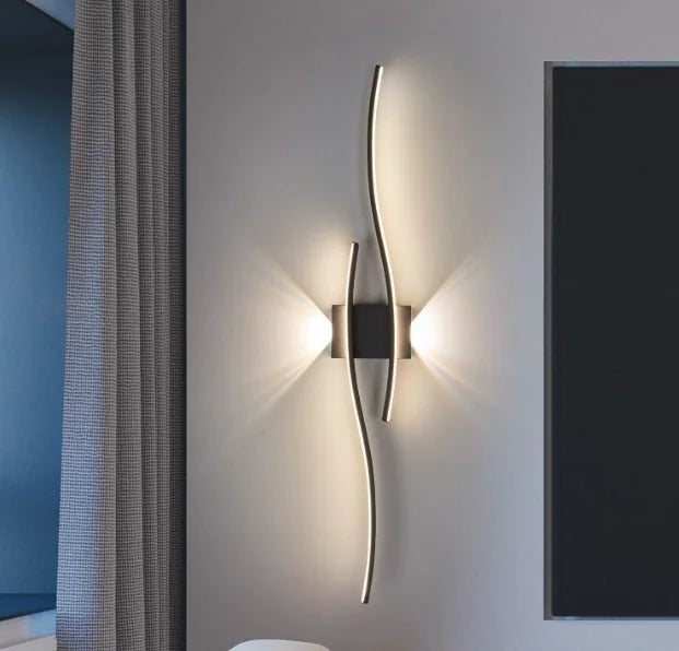 Chic Lumina Wall Sconce