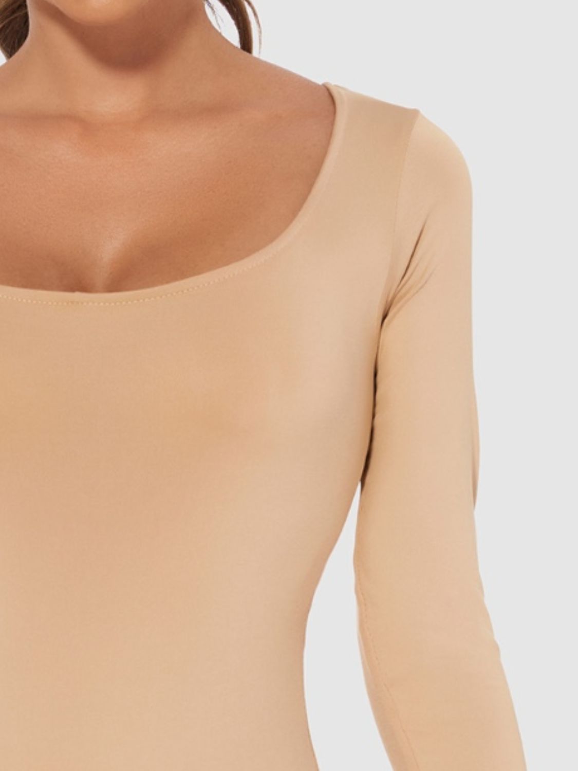 E-Classic Scoop Neck Long Sleeve Bodysuit