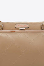 bb01501748714573862b3dfbbc953f4b-Max