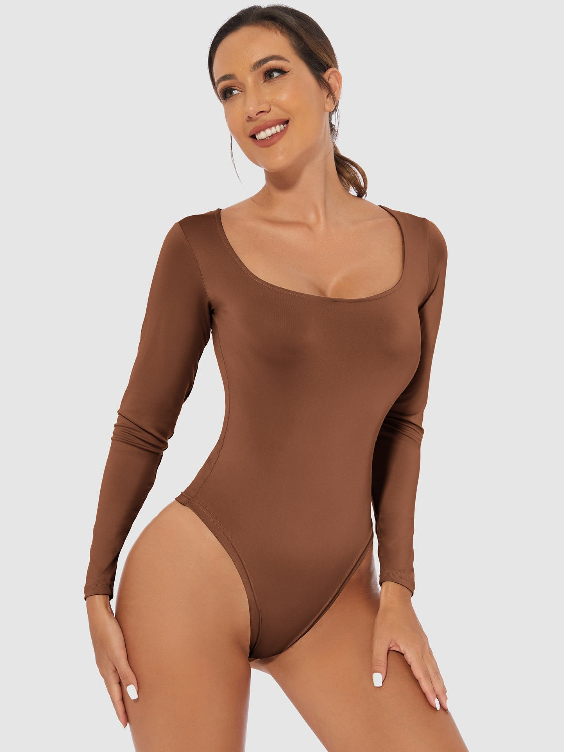 E-Classic Scoop Neck Long Sleeve Bodysuit